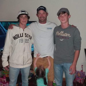 Meet your Posher, Eddie